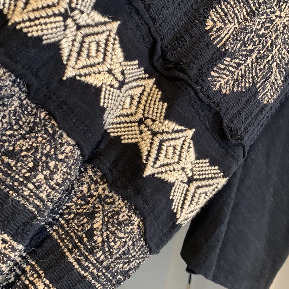 Free People Black w/ Tan Embroidered top. Drawstring Bottom. 0ne button front XS - Picture 7 of 10